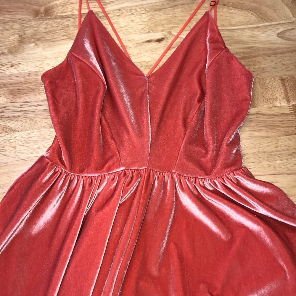 Romper - Picture 2 of 5